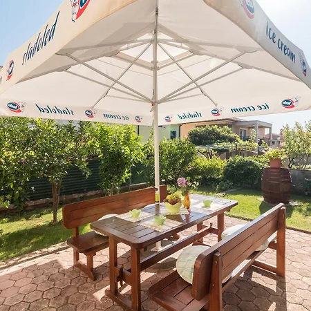 Garden Escape Zupanic Pula