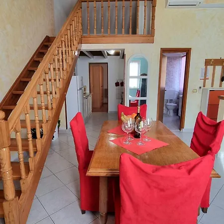 Garden Escape Zupanic *